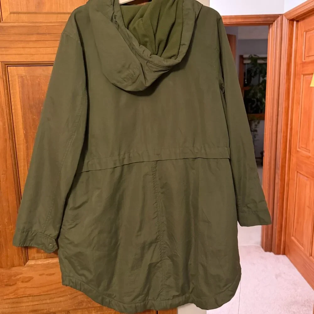 Old Navy Green Jacket, size M - Picture 2 of 2
